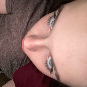 Meet your Posher, Abigail